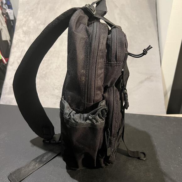 Fieldline Pro Series Tactical Backpack Black Small MOLLE Utility Outdoor Bag - Picture 5 of 15